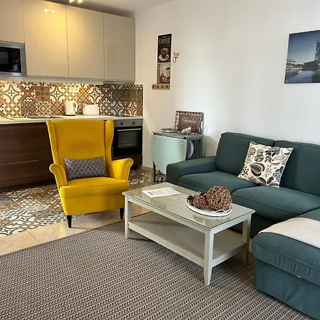 Appartement Stunning 2 Bedroom Vacation Vv On Seafront *